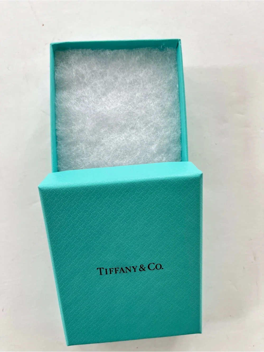 Tiffany & Co. Small Jewelry Box Signature blue-Green gift wrap for ring bracelet